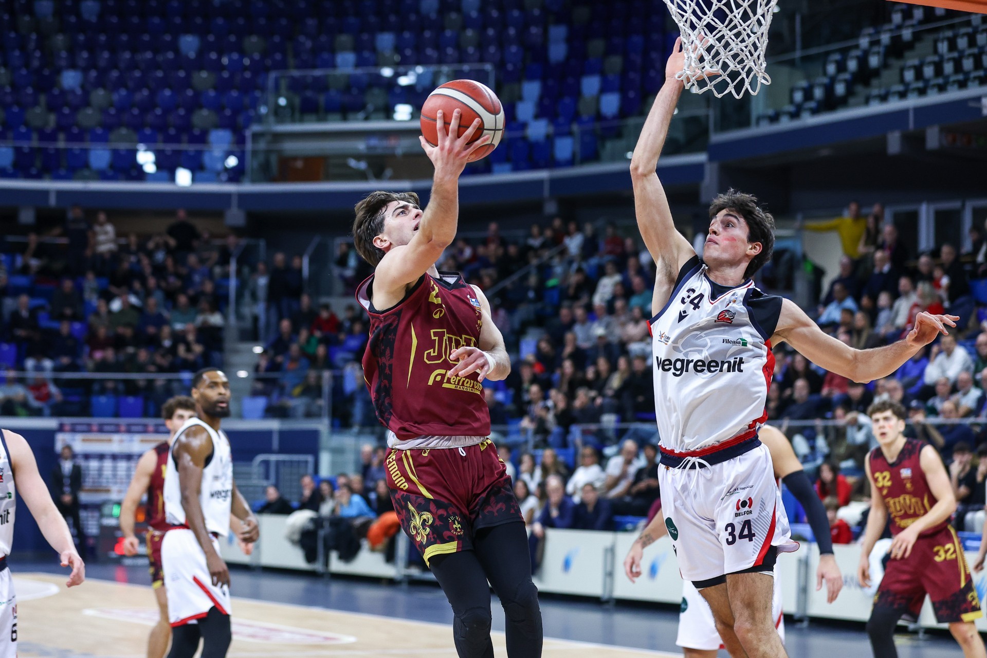 Basket ed economia, Vecchiola sa dove vuole fare canestro